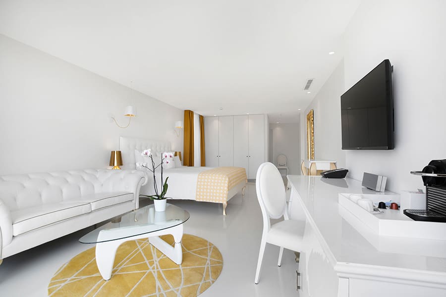 Private experience in Portals Hills